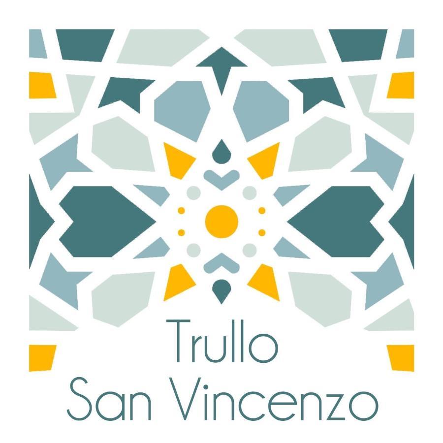 Отель Trullo San Vincenzo Con Piscina Монополи Экстерьер фото